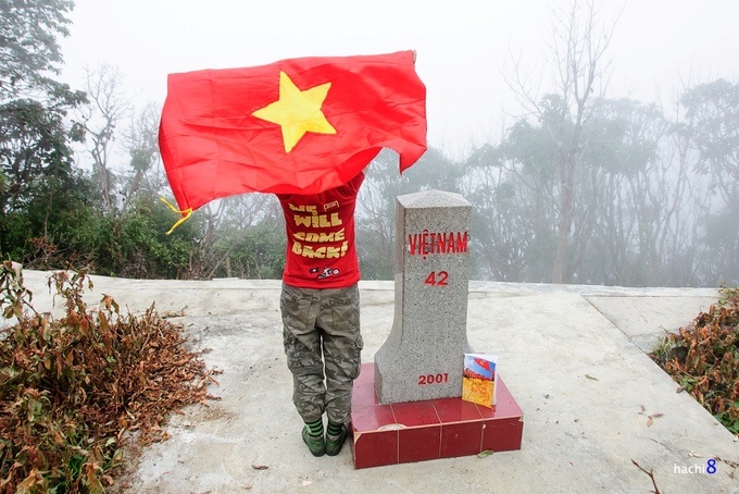Những đỉnh cao đặc biệt ở biên giới Việt Nam