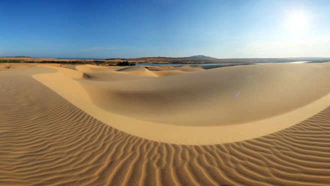 Khám phá thiên đường cát tại Quảng Bình