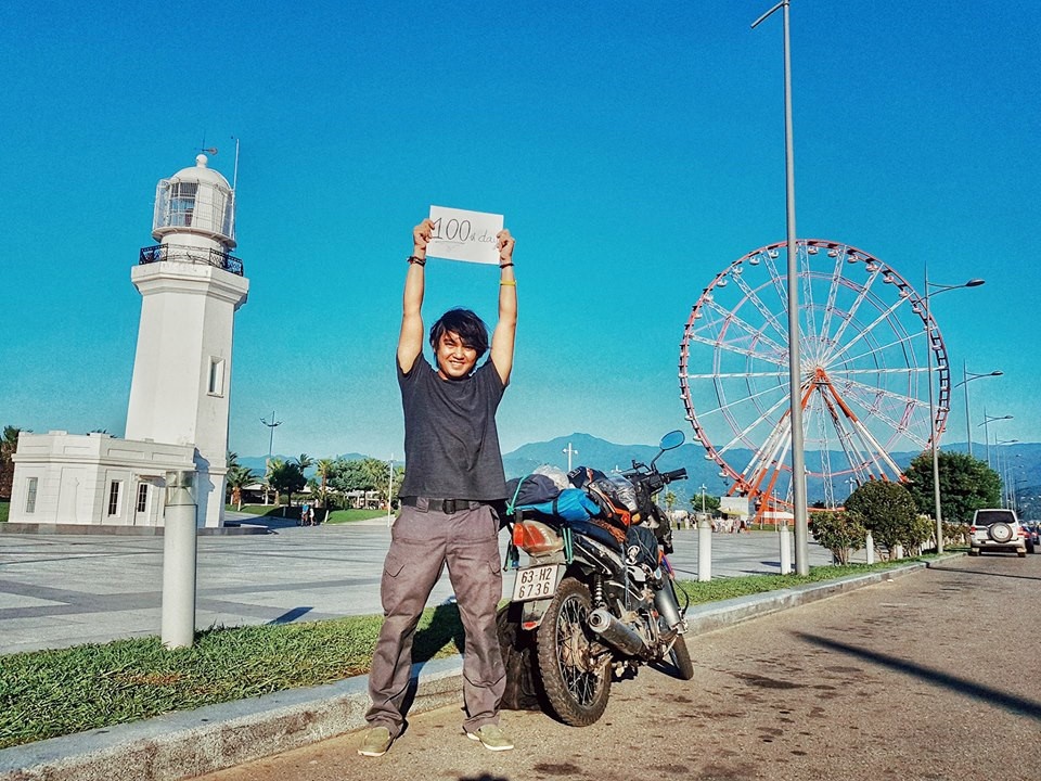 Hơn 100 ngày đầu tiên đi khắp thế giới của chàng trai Việt