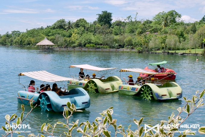 Bể bơi tự nhiên sát Sài Gòn cho bạn 'đi trốn' dịp Tết dương lịch