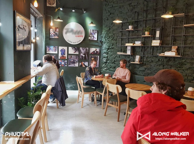 9 quán cà phê mở cửa xuyên Tết ở Hà Nội