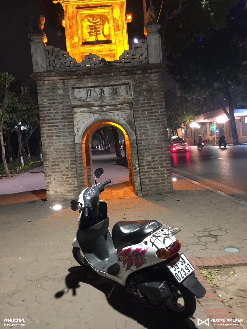 Biker Viet di Phuot Xuyen Viet 30 ngay voi chiec Honda Dio Fit - 2