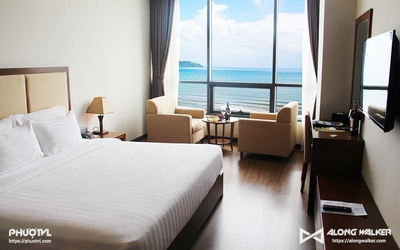 Top 10 khách sạn Đà Nẵng gần biển Mỹ Khê view đẹp, giá tốt nhất