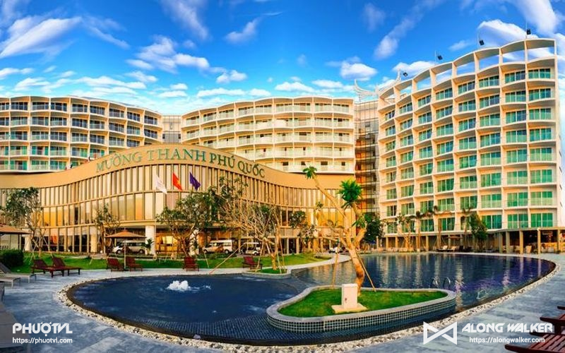 Top 10 khách sạn đẹp Phú Quốc gần trung tâm thị trấn, view hướng biển