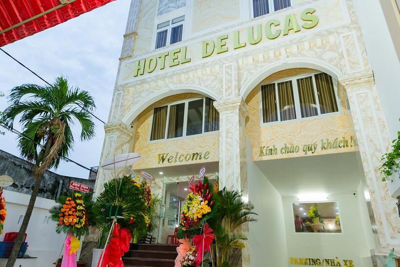 Top 20 khách sạn quận 12 rẻ đẹp khiến nhiều du khách phải thổn thức
