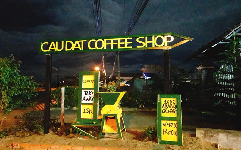 Gió Cầu Đất Coffee: Điểm check-in ngắm cảnh thơ mộng ngay đồi chè