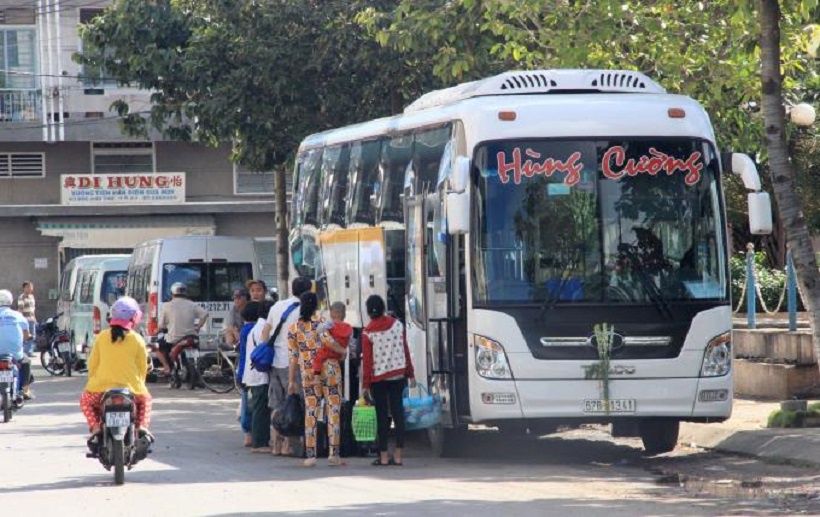 Nhà xe Hùng Cường đi Sài Gòn An Giang giường nằm 40 chỗ cao cấp