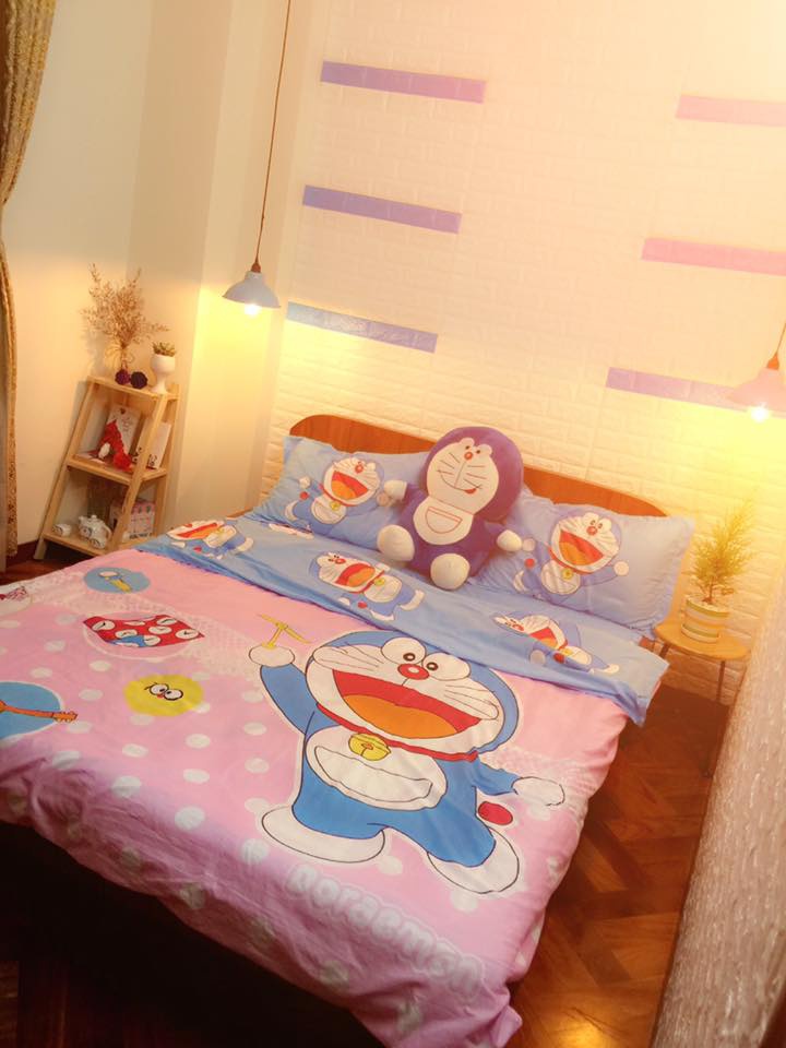 Gioi tre me Meo u phat cuong voi Homestay Doraemon Re Dep Doc La - 10