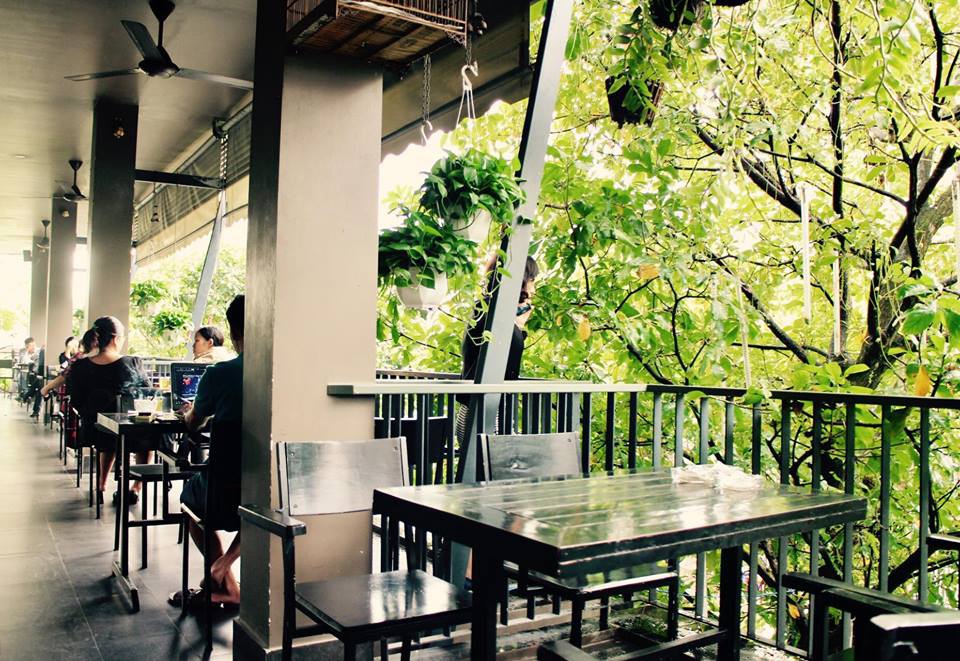 Bo tui ngay 10 quan cafe view cao thay toan canh Da Nang - 13