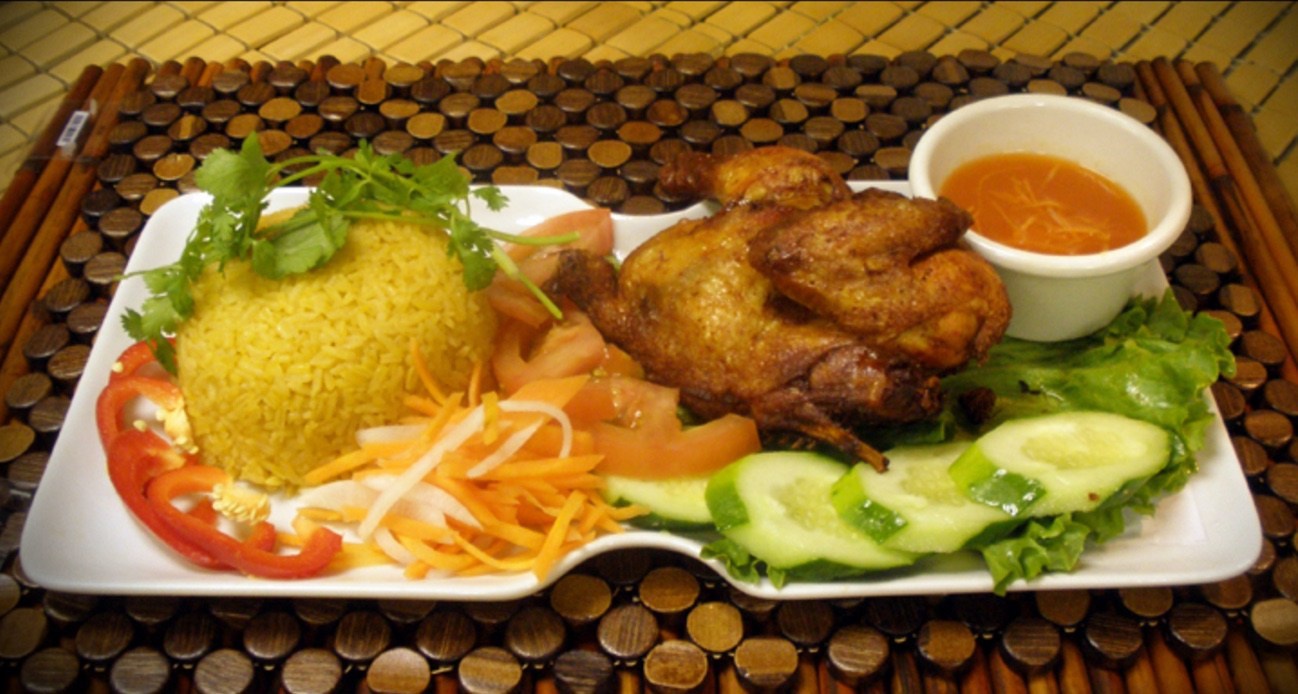 Top 10 quán gà Sài Gòn TPHCM ngon nhất nên dẫn đại gia đình đi ăn