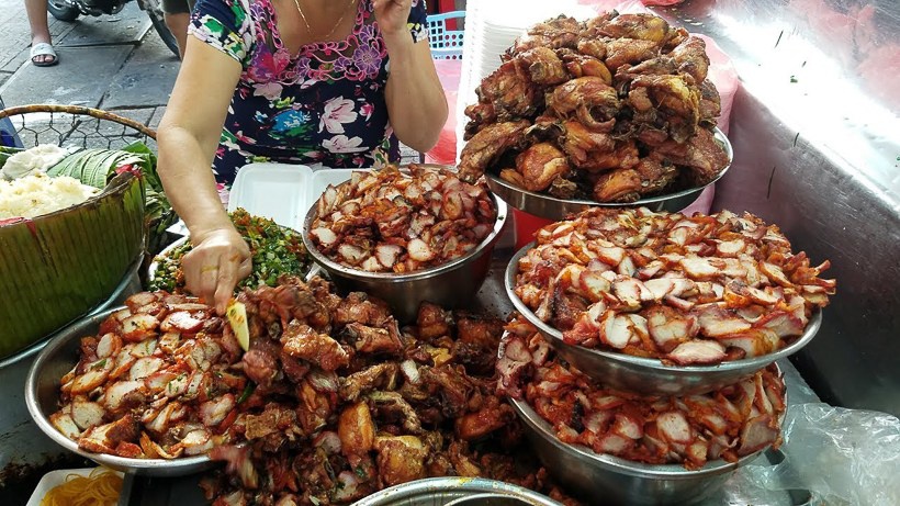20 Quán ăn vặt Bình Thạnh ngon “ĐÁO ĐỂ” cho team PHÁ MỒI ở TPHCM