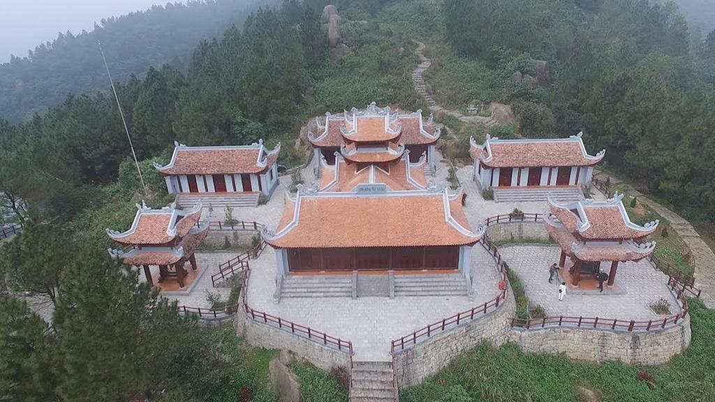 Khám phá tour chùa Hương Tích Hà Tĩnh - Hoan Châu đệ nhất danh lam