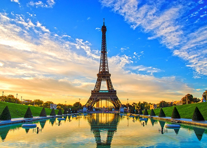 Những lí do để bạn khởi hành một chuyến du lịch Pháp tháng 11
