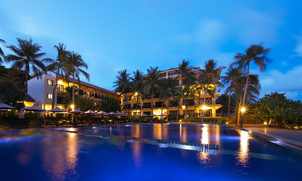 Hon Rom Central Beach Resort - Không gian nghỉ dưỡng yên bình, thư giãn