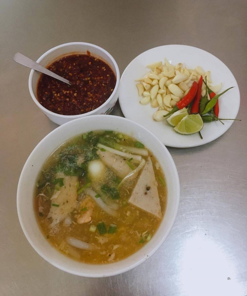 Những địa điểm ăn uống ở Quy Nhơn, du lịch Quy Nhơn, combo Quy Nhơn