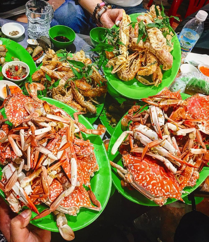 Ăn trưa Nha Trang, du lịch Nha Trang