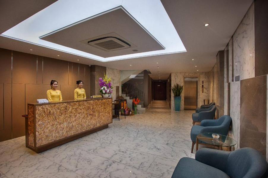 Avora Hotel, Đà Nẵng, Minh Trân Apartment & Spa, Vai Soleil Hotel, Vanda Hotel