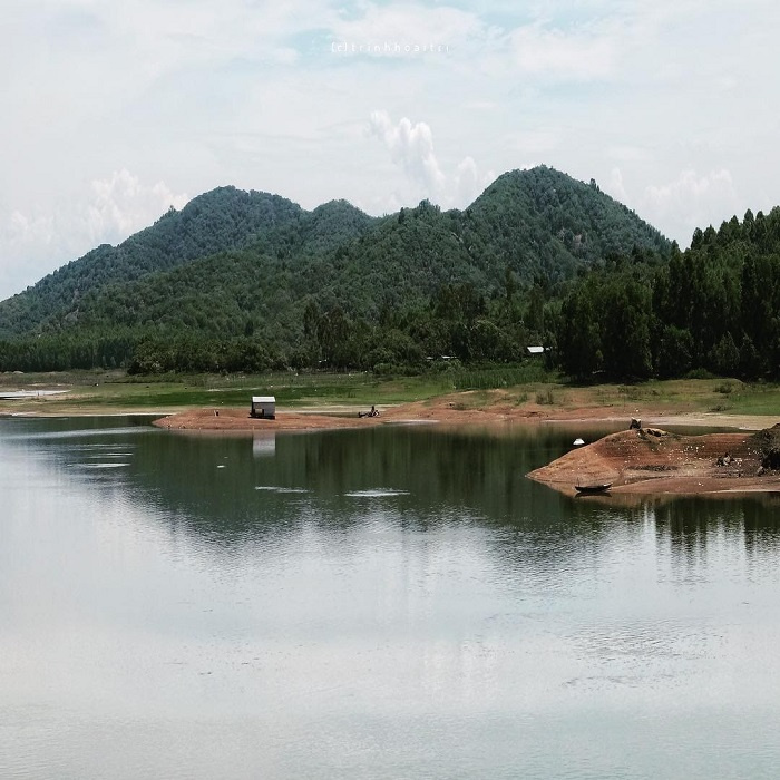 Đâu cần đi xa, hồ Đa Tôn Đồng Nai cũng là nơi tuyệt vời để dã ngoại cuối tuần