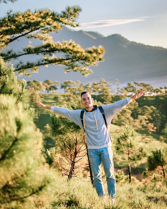 Kinh nghiệm săn mây đồi Đa Phú Đà Lạt của chàng Travel Blogger trẻ