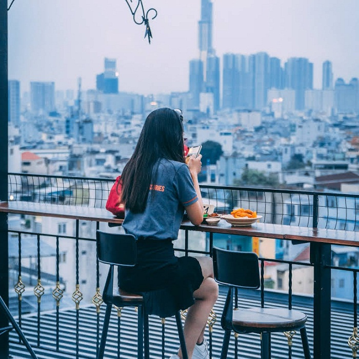 du lịch Sài Gòn, Nắng Rooftop coffee, quán cafe trên cao tại Sài Gòn, quán cafe sân thượng, Chạng Vạng Rooftop, Trăng Non Rooftop, Chiều Rooftop Beer, quán cafe trên cao tại Sài Gòn