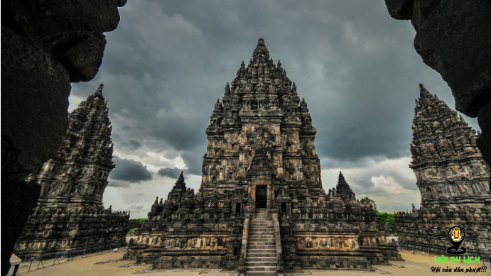 Borobudur và Prambanan điểm đến không thể bỏ lỡ ở Indonesia
