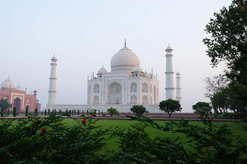 Đến cố đô Agra nghe chuyện tình Taj Mahal 