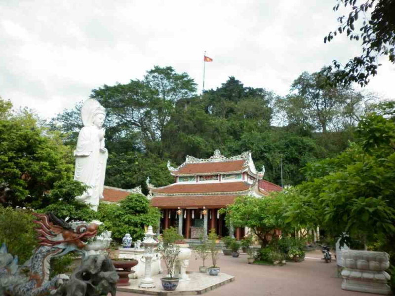 Ninh Binh Temple, Ninh Binh Tourism