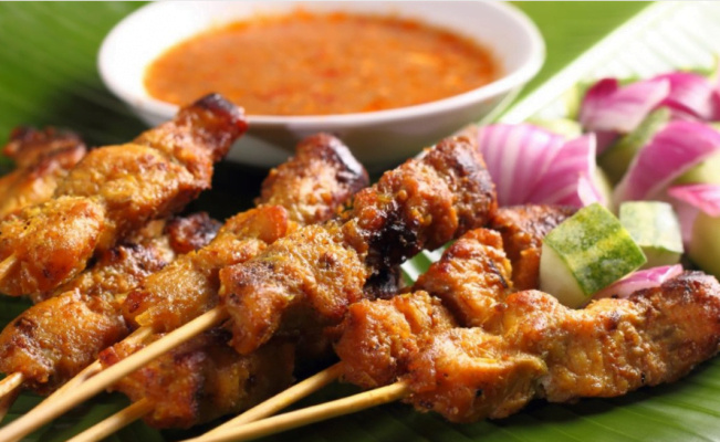 Những món ăn đường phố mà khách du lịch thích nhất ở Indonesia