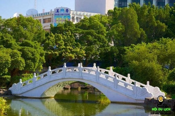 Đài Loan, Top 4 điểm du lịch đẹp tráng lệ mà bạn không thể bỏ qua ở Đài Loan, Tưởng Giới Thạch