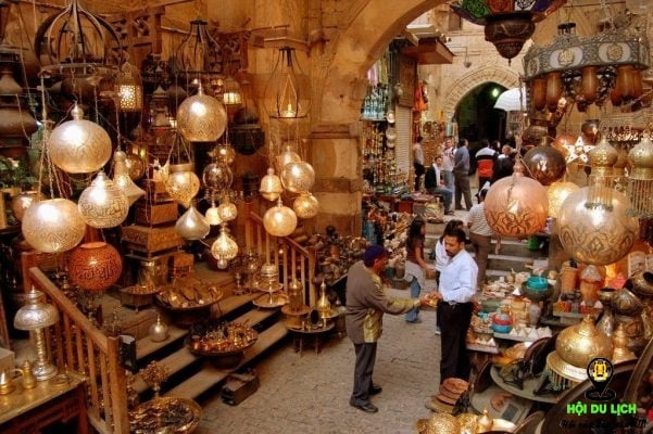 Khám phá sắc màu Ả Rập qua khu chợ Khan el-Khalili 700 tuổi ở Ai Cập