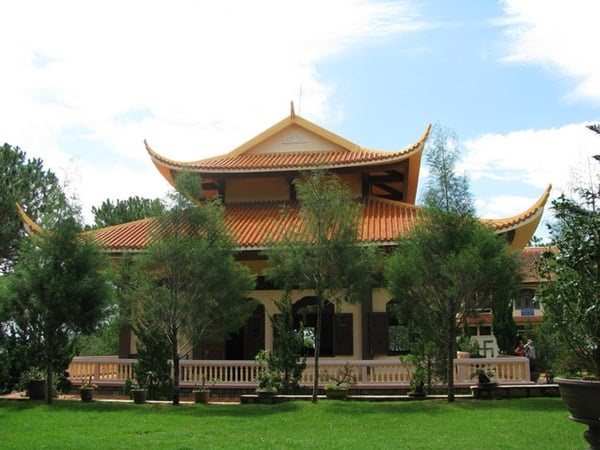 Du lịch trong nước, Thiền Viện Trúc Lâm, Thiền Viện Trúc Lâm lớn nhất Việt Nam