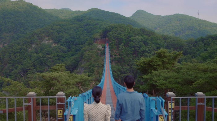 Cây cầu treo Hàn Quốc khiến chị đại trong 'Điên thì có sao' run rẩy có gì đáng sợ?