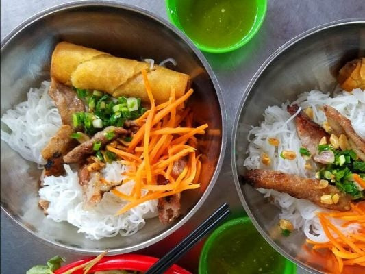 ẩm thực miền trung, Du lịch Nha Trang