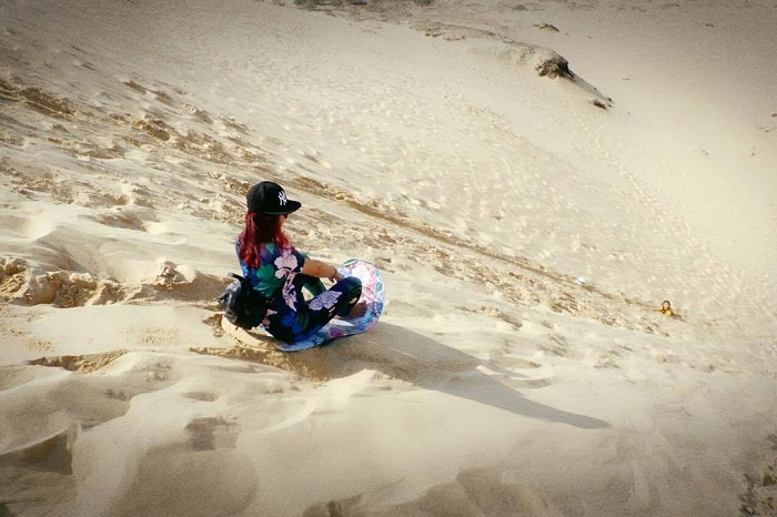 cồn cát Quảng Bịnh, cồn cát Quang Phú, du lịch Quảng Bình, trượt cát ở Quảng Bình, trượt cát ở Quảng Bình, điểm du lịch hấp dẫn bậc nhất ở miền Trung, đồi cát Quang Phú, 