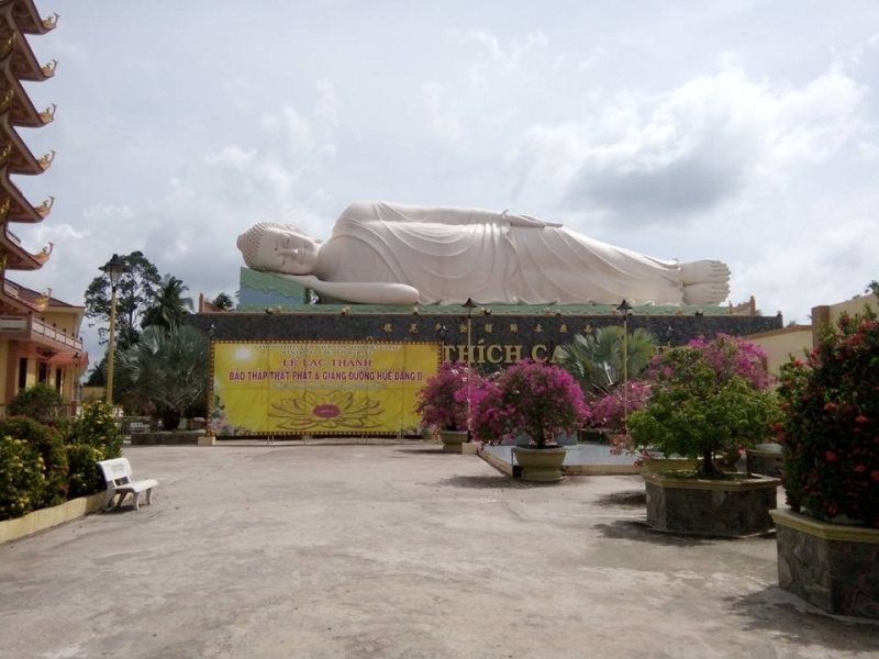 Tham quan chùa Vĩnh Tràng – ngôi chùa Phật lớn nhất tỉnh Tiền Giang