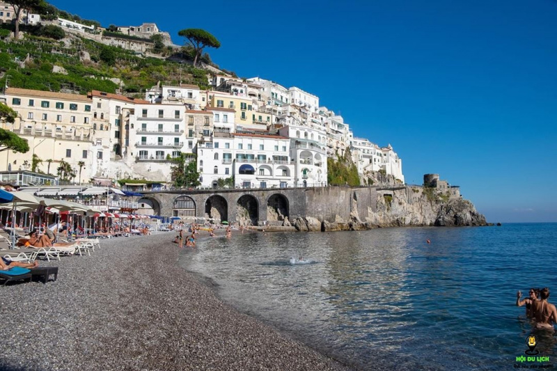 bờ biển Amalfi, Du Lịch Ý