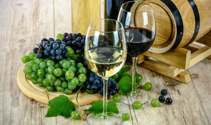 Dòng lịch sử thú vị của rượu vang Pháp - thứ men say đắm lòng người