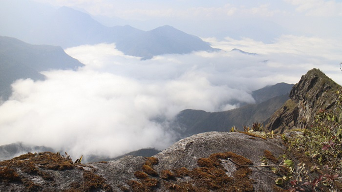 Du lịch Lào Cai, điểm đến ở Lào Cai, đỉnh Nhìu Cồ San Lào Cai, lên Nhìu Cồ San săn mây, đỉnh Nhìu Cồ San Lào Cai, du lịch Lào Cai, điểm đến ở Lào Cai, lên Nhìu Cồ San săn mây 