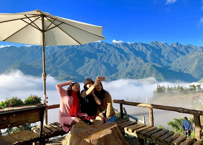 du lịch Sapa, cà phê săn mây ở Sapa, cà phê đẹp ở Sapa, lên Sapa ngắm mây, cà phê săn mây ở Sapa, du lịch Sapa, cà phê đẹp ở Sapa, lên Sapa ngắm mây 