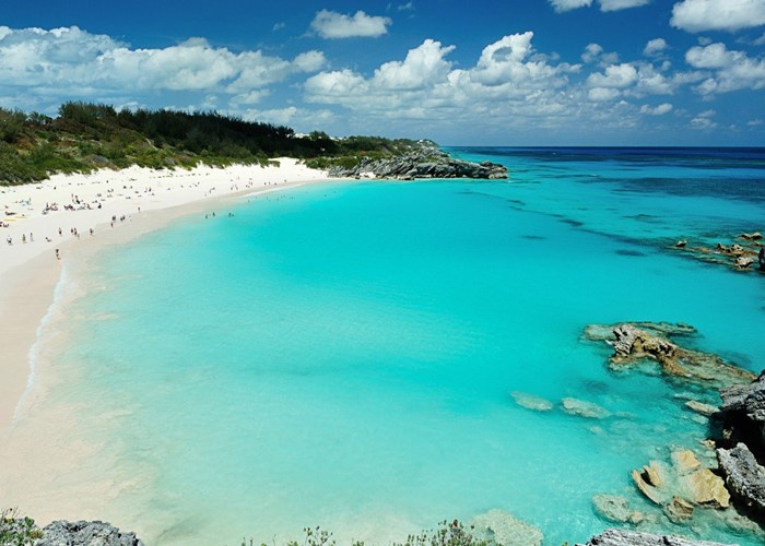 Mệt mỏi khi làm việc ở nhà? Du lịch Bermuda cung cấp ‘visa thoát Covid-19’