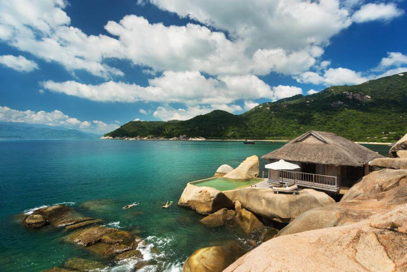 Top 5 Resort Nha Trang view đẹp xuất sắc giá tốt có hồ bơi riêng