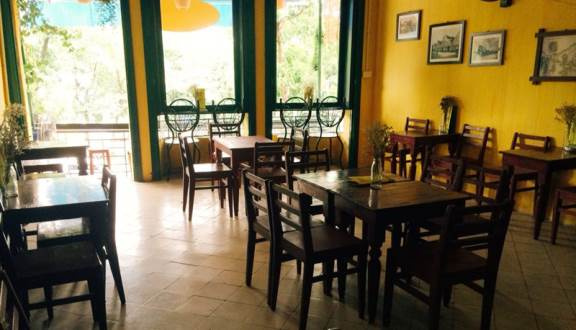 TOP 10 quán cafe cá koi ở Hà Nội