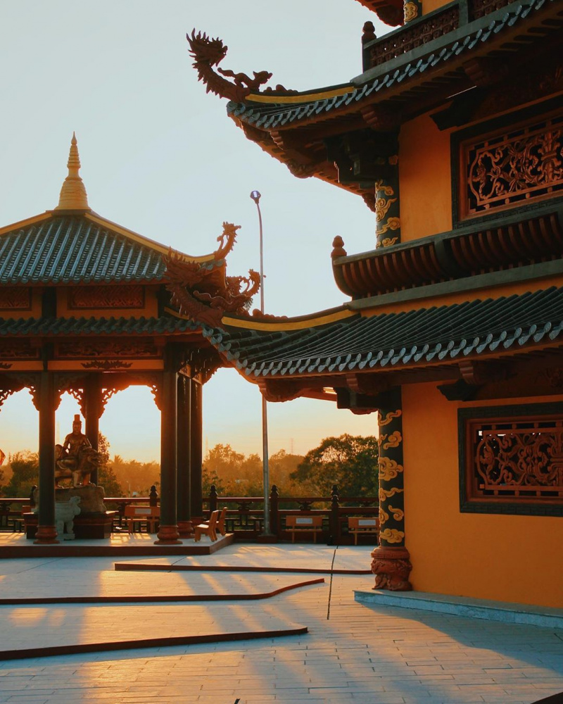 Chùa Phật Ngọc Xá Lợi: Cổ trấn thu nhỏ của miền Tây Việt Nam