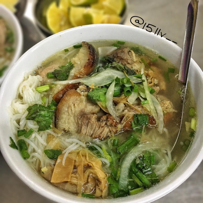 TOP 10 địa điểm ăn uống Nam Định: chuyến foodtour toàn đặc sản
