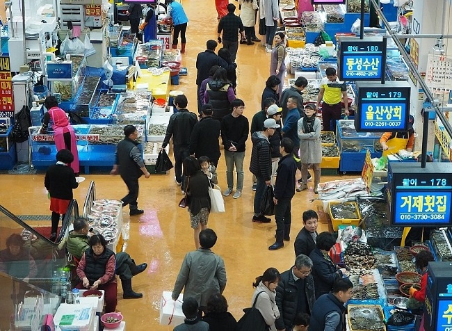Chợ Noryangjin – Muốn ăn hải sản đã đời ở Seoul nhất định phải đến đây