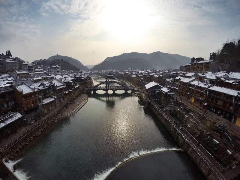 Vẻ đẹp diệu kỳ ngày đông của cổ trấn Trung Hoa