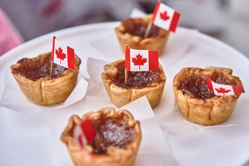                       Món ăn truyền thống đặc trưng Canada                  