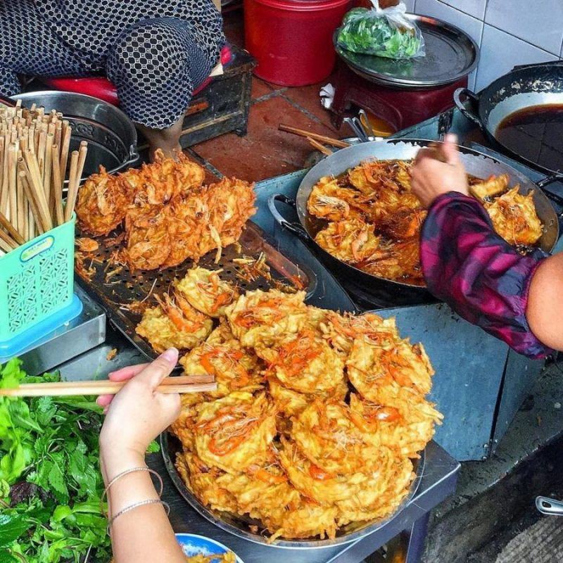  Chợ Đồng Xuân về đêm | TÌm hiểu về nét đẹp của người Hà Nội
