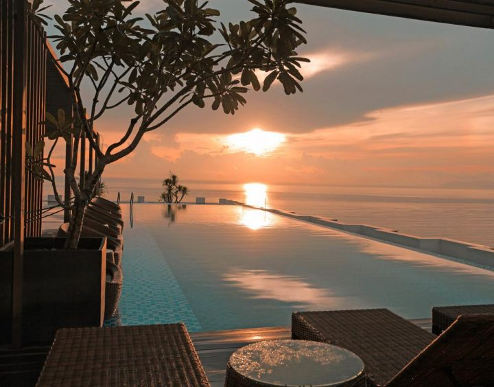 TOP 10 khách sạn đà nẵng gần biển mỹ khê