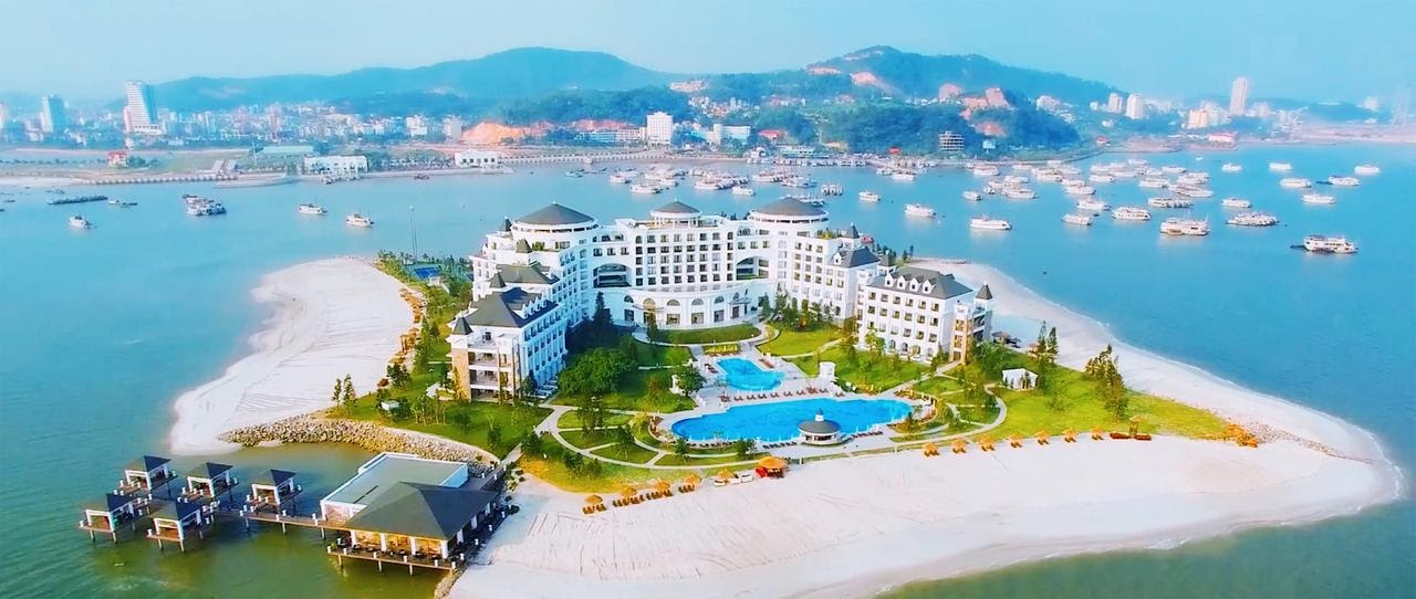 Vinpearl Resort & Spa Hạ Long - Dubai thu nhỏ của Việt Nam